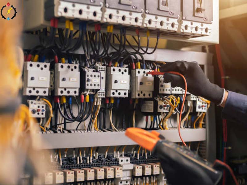 تعمیرات تخصصی اتوماسیون سردخانه | تعمیر PLC، برنامه‌نویسی و اورهال تابلو برق
